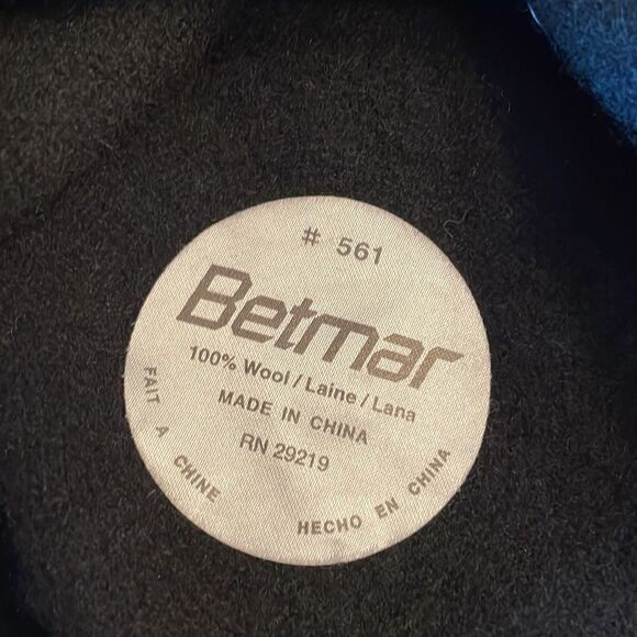 Vintage Betmar New York Wool Cloche Hat with Rolled Edge - Picture 4 of 6